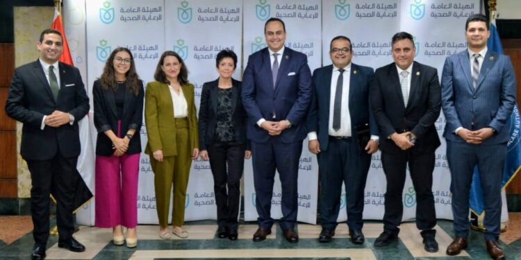 تعاون مصري سويسري لتعزيز الاستثمار في القطاع الصحي بمصر