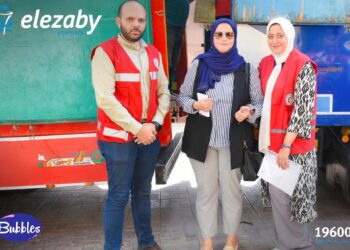 «صيدليات العزبي» تتبرع ب«مستلزمات طبية وادوية والبان أطفال» لدعم الفلسطينين