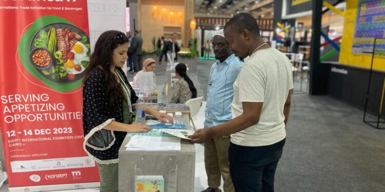 وفود أفريقية تزور جناح "تصديري الغذائية" في معرض التجارة البينية الأفريقية IATF