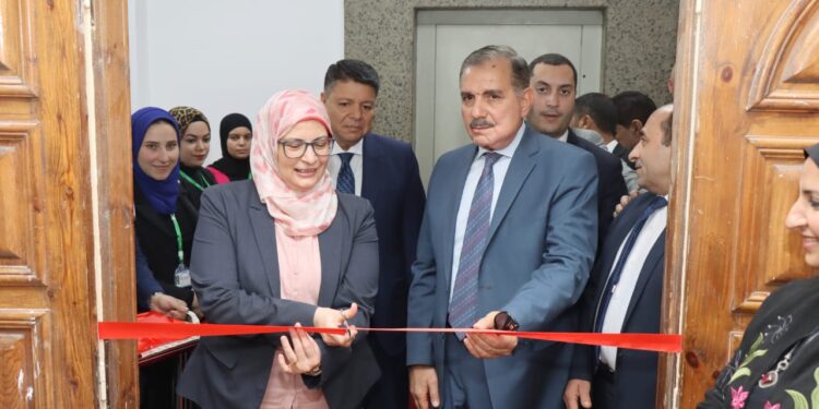 رئيس "التنمية الصناعية" تفتتح فرع الهيئة الجديد بكفر الشيخ