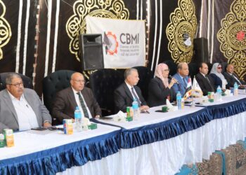 "التنمية الصناعية" تبحث مع "مستثمري شق الثعبان" خطط تطوير منطقة الرخام والجرانيت