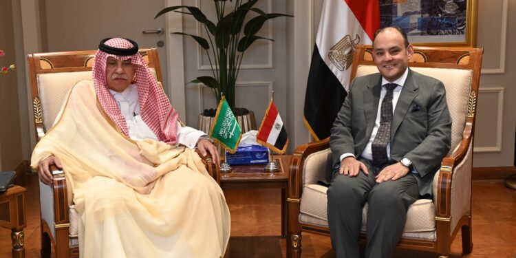 وزير الصناعة : 6.3 مليار دولار استثمارات سعودية في مصر .. و23.9% زيادة في حجم التبادل التجاري بين مصر والمملكة العام الماضي