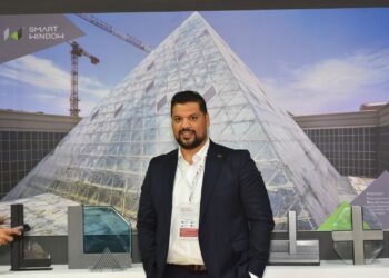 سمارت ويندو السعودية تقترب من إنجاز أعمال واجهات أبراج العلمين ومزارين بنسبة تنفيذ بين 60 و90 %