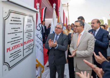 باستثمارات 6 مليون دولار .. اقتصادية قناة السويس تدشن حجر الأساس لمشروع بلاتينوم الهندية لإنتاج  PVC
