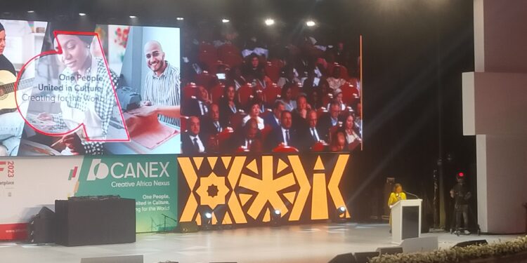 البرتو موتشانجا : 3 مليارات دولار حجم تعاقدات مستهدف في الصناعات الإبداعية في معرض التجارة البينية الأفريقية