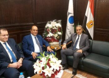 رئيس "حماية المستهلك" ينسق مع غرفة الجيزة التجارية لضبط الأسواق