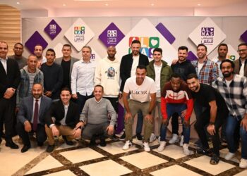بالصور .. نجوم نادي الزمالك يزورون مستشفى الناس لدعم الأطفال مرضى القلب