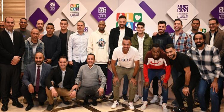 بالصور .. نجوم نادي الزمالك يزورون مستشفى الناس لدعم الأطفال مرضى القلب