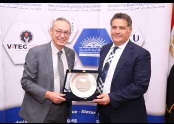 «رجال أعمال اسكندرية» تبحث مع نائب رئيس هيئة الاستثمار التحديات التي تواجه مجتمع الأعمال