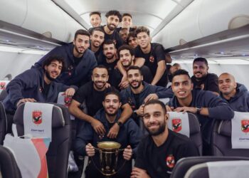 مصر للطيران تسير ٣ رحلات خاصة إلي أبوظبي لعودة الفرق المشاركة في كأس السوبر 