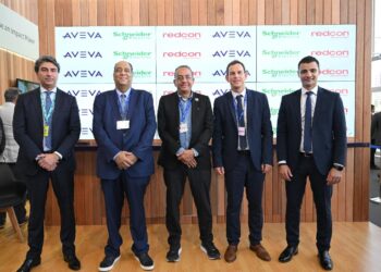 مذكرة تفاهم بين "شنايدر إلكتريك" و "ريدكون بروبرتيز" لتعزيز الاستدامة بمشروع جولدن جيت