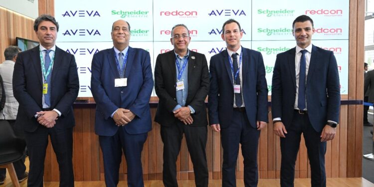 مذكرة تفاهم بين "شنايدر إلكتريك" و "ريدكون بروبرتيز" لتعزيز الاستدامة بمشروع جولدن جيت