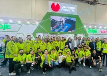 بالصور .. إقبال كبير علي جناح « تكنو ستيتش » لماكينات الخياطة في معرض«إيجي ستيتش أند تكس» بالقاهرة