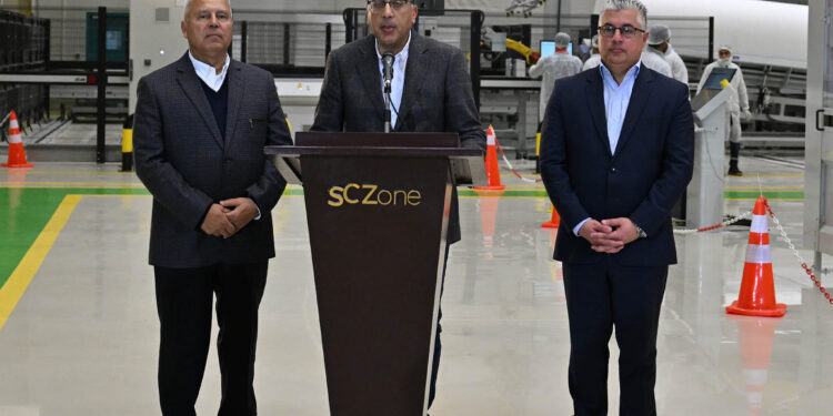 رئيس الوزراء : تعميق الصناعة المحلية يحتل أولوية وأهمية قصوى على أجندة عمل الدولة