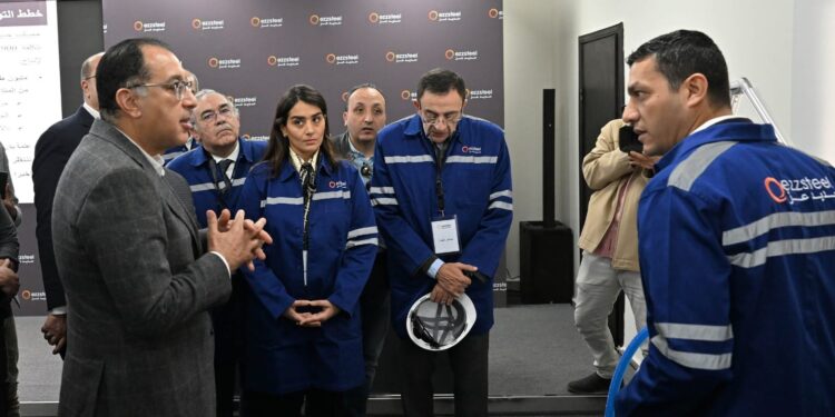 1.5 مليار دولار صادرات "حديد عز" في عام ٢٠٢٣