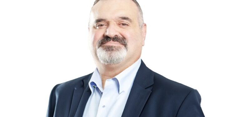 «مدي الضوء » تكشف تقنیة ثوریة إماراتية تخفض عدد الوفیات في غرف العملیات