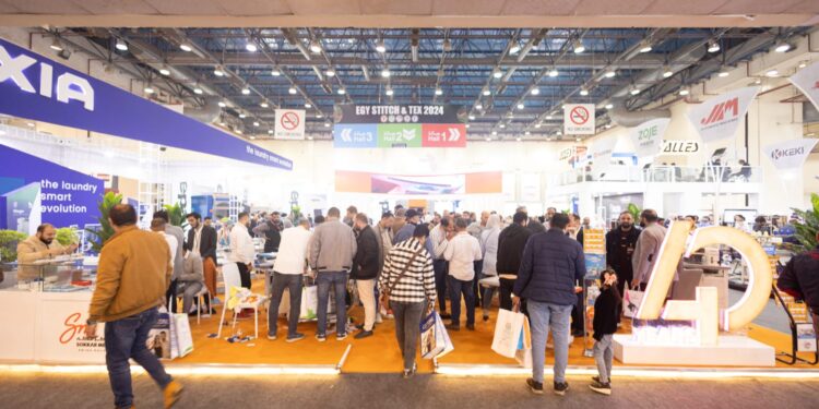 مشاركة قوية لشركة «سكر مكة» لماكينات الخياطة في معرض إيجي ستيتش