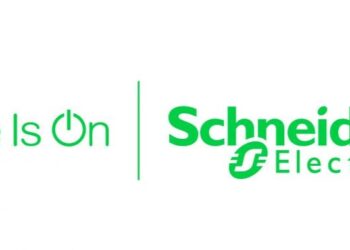 شنايدر إلكتريك تحث الشركات والحكومات على الاستفادة من نشر الحلول الكهربائية وتطبيقات التحول الرقمي