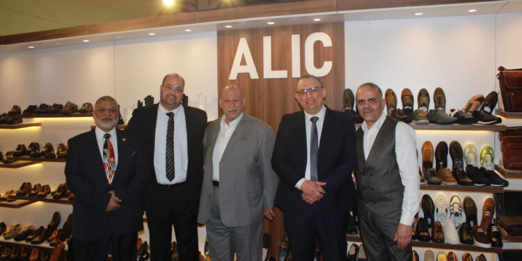 بالصور .. إقبال ملحوظ علي جناح شركة «ALIC» في معرض القاهرة الدولي للجلود