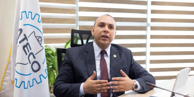 م. وحيد عتيق: مطلوب السماح لمصانع المنطقة الاقتصادية لقناة السويس بسداد فواتير الغاز بالجنيه بدلا من الدولار