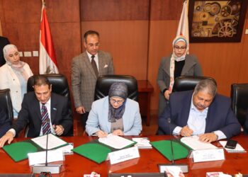 توقيع عقد توسعة محطة المعالجة بالروبيكي بتكلفة 2.8 مليار جنيه