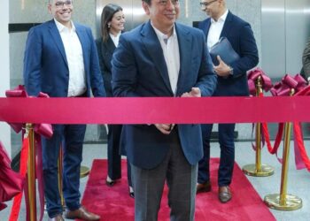 رئيس مجموعة اليابان للتبغ JT يزور مصر لافتتاح مقر الشركة الجديد بالقاهرة