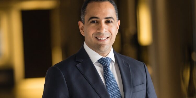 أكاديمية سيمينز هيلثنيرز تقدم 236 دورة متخصصة في الرعاية الصحية في مصر خلال عام