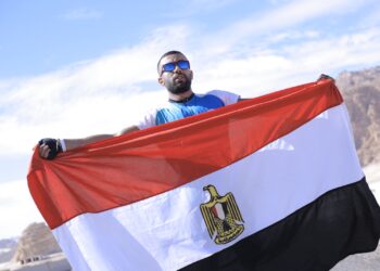المغامر المصري عمر حجازى بصدد تحقيق رقم قياسي عالمي جديد للدخول بموسوعة جينيس لتسلق الجبال