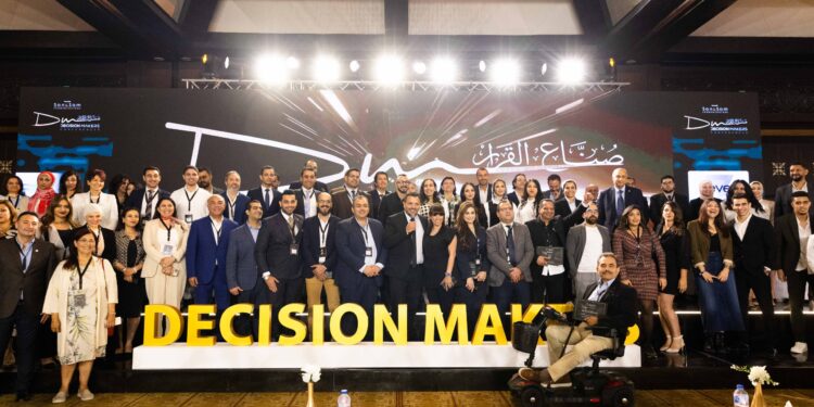 مؤتمر صناع القرار يكشف عن 9 توصيات عاجلة لتحسين مناخ الاستثمار