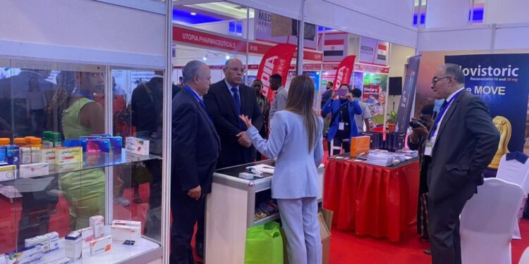 "تصديري الأدوية" : 17 شركة مصرية تشارك في معرض للرعاية الصحية في طرابلس