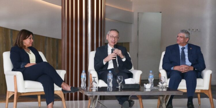 «جمعية رجال أعمال اسكندرية» تبحث الفرص الاستثمارية والصناعية بالمحافظة في ندوة بالتعاون مع “المصري للدراسات الاقتصادية”