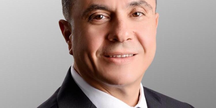 غرفة الجيزة التجارية تشيد بقرار مد الإعفاءات الجمركية على السلع الأساسية