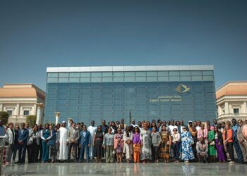 "العاصمة الإدارية" للتنمية العمرانية تستقبل وفداً من شباب الدبلوماسيين الدارسين بجامعة "سنجور"