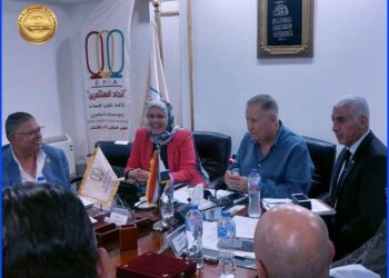 تشكيل لجنة مشتركة بين «الضرائب» و اتحاد المستثمرين لحل مشاكل الإستثمار