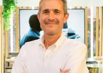 إلكترولكس جروب مصر تشارك في احتفالات اليوم الوطني السويدي