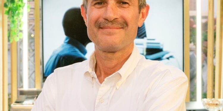 إلكترولكس جروب مصر تشارك في احتفالات اليوم الوطني السويدي