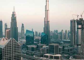 بيوت: استمرار ارتفاع أسعار العقارات في دبي متحديًا التوقعات بالتباطؤ