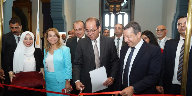 وزير المالية يفتتح النسخة الثانية من بعثة الصناعات الكهربائية”EPS”