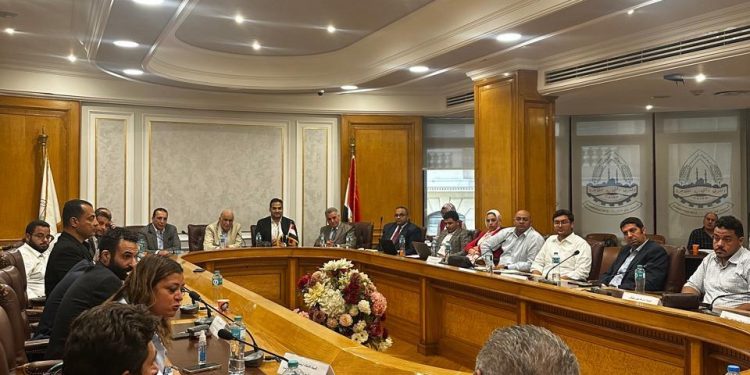 شعبة وكلاء وموزعي وتجار السيارات تطالب بعدم التقيد ببروتوكول الشاحن الأوروبي والسماح بتشغيل شواحن أخرى