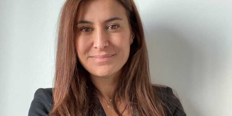 تعيين باولا بابانيكولاو رئيساً جديداً لقطاع البنوك الدولية في مجموعة إنتيسا سان باولو