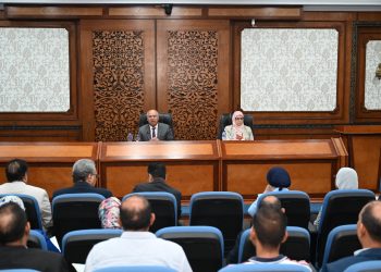 عاجل .. وزير الصناعة : إجراءات جديدة لمنع الاتجار في الأراضي الصناعية وتوفيرها للمستثمرين