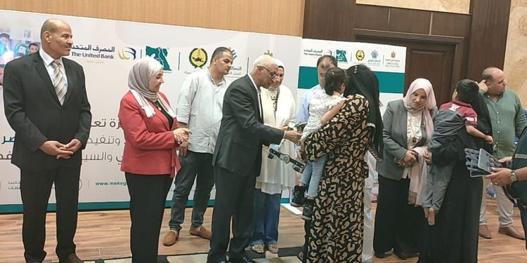 محافظ شمال سيناء يشهد تسليم الأجهزة التعويضية لذوي الإعاقة ضمن القافلة الطبية لـ”مصر الخير” و”المصرف المتحد”