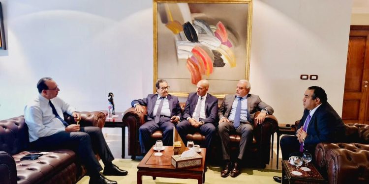 رئيس هيئة المعارض يدعو إتحاد الناشرين للمشاركة في معرض الصين الدولي