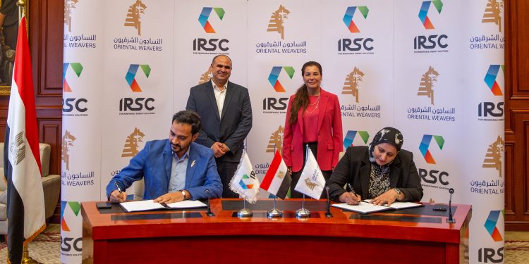 بقدرة 2.5 ميجاوات .. “إيرسك” تنفذ محطة طاقة شمسية لمصانع النساجون الشرقيون فى “العاشر”
