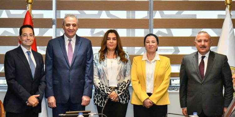 «زيرو كاربون» تتولى إدارة وتشغيل مصنع لتدوير المخلفات بالغربية بقدرة 1920 طن يوميا