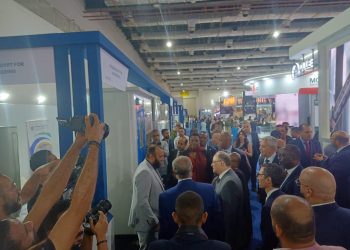 Head of the Drug Authority inspects the “Pharma Egypt Engineering” pavilion at Pharmaconex
