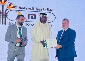 تكريم شركة بيلايا روزا للسياحة ضمن أكثر الشركات مبيعًا للخطوط الجوية لعام 2023-2024