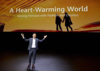 هواوي تكشف عن أحدث منتجاتها المبتكرة في حدث عالمي بإسبانيا