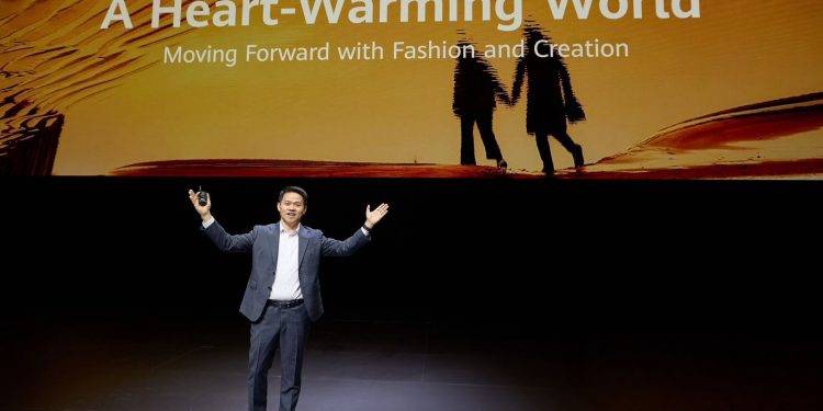 هواوي تكشف عن أحدث منتجاتها المبتكرة في حدث عالمي بإسبانيا