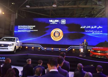 بحضور وزير الصناعة .. «جنرال موتورز» تحتفل بإنتاجها المركبة المليون بمصنع الشركة بمصر